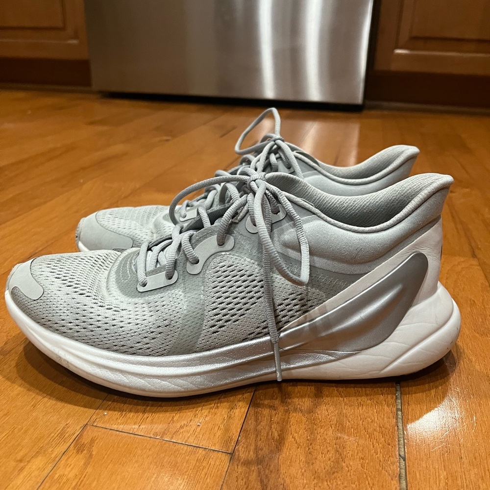 lululemon athletica Light Gray/White Women's Running Sneakers